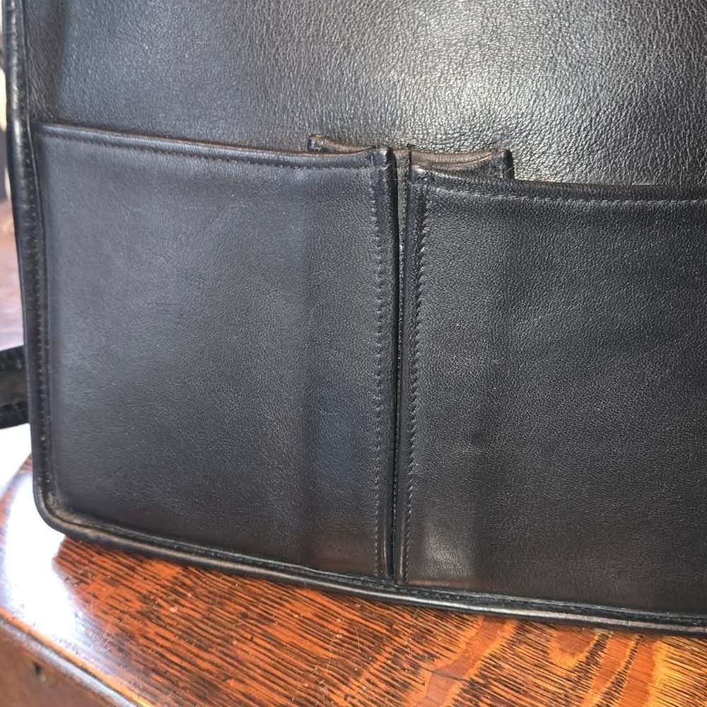 Rare Coach Organizer Bag with Adjustable Strap - Picture 7 of 14